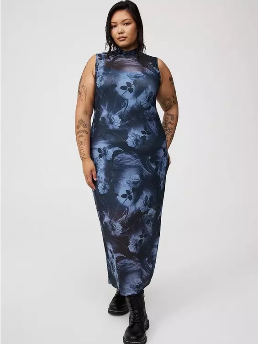 Torrid Navy Blue Floral Mock-Neck Maxi Dress